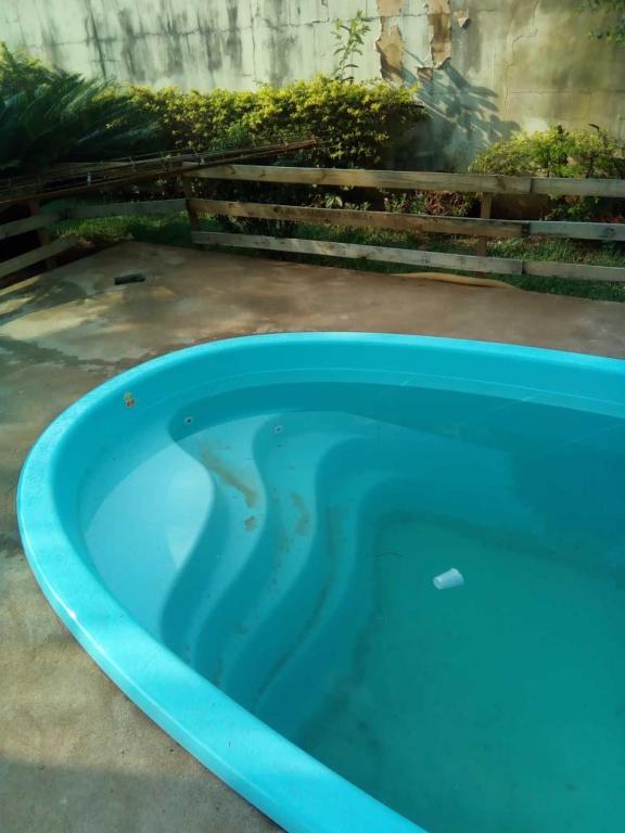  CASA COM PISCINA EM UBERABA