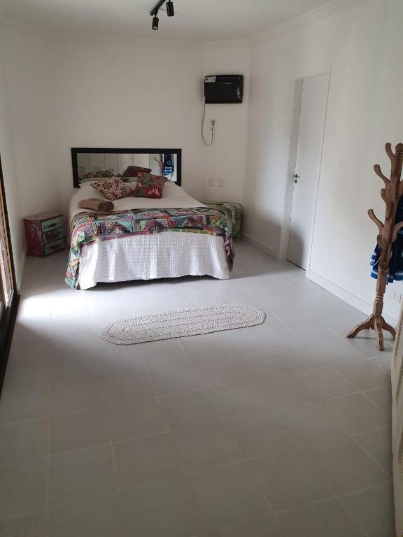  Apartamento Guarujá pé na areia