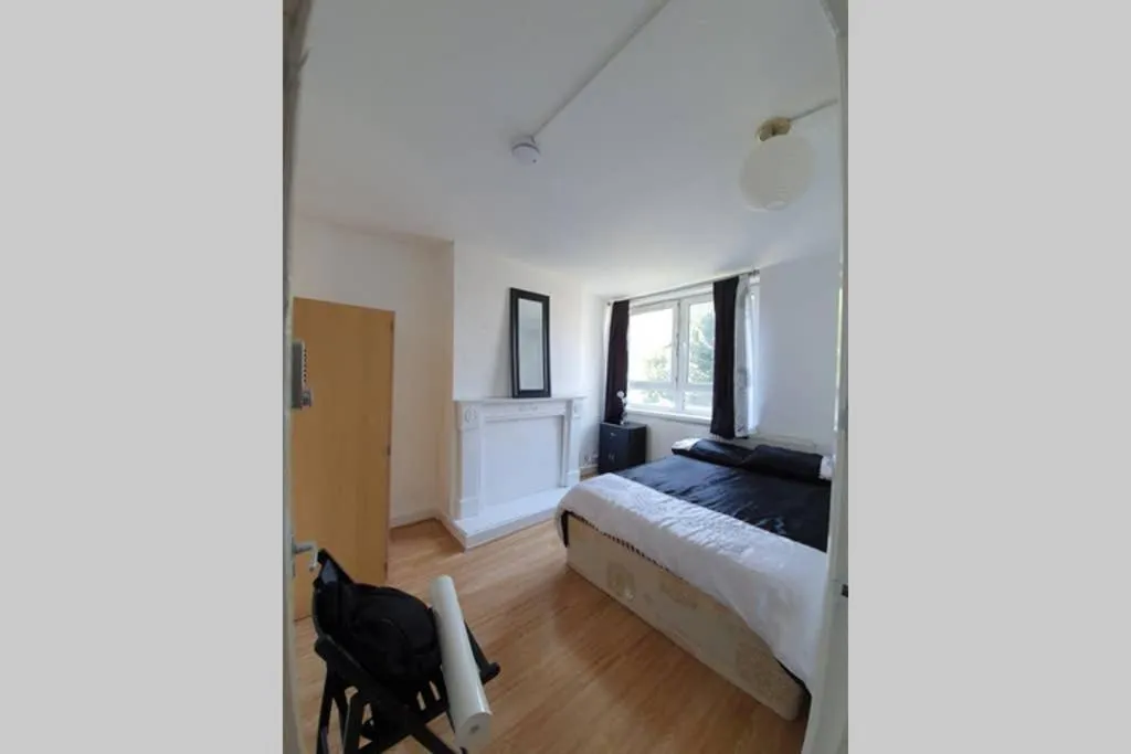 Spacious and Chic Five Bedroom Maisonette, London, United Kingdom