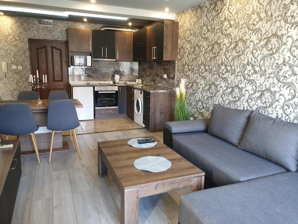 Kuchyň nebo kuchyňský kout v ubytování MitProt Panorama Bay 2 luks apartment 102