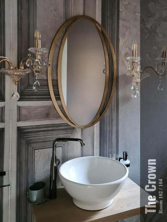 The Henry Self Check-In Guesthouse - Resim 39