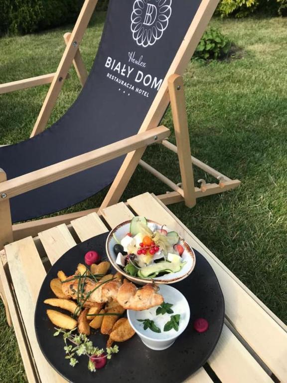 Bialy Dom Henlex Hotel Restauracja - Resim 10