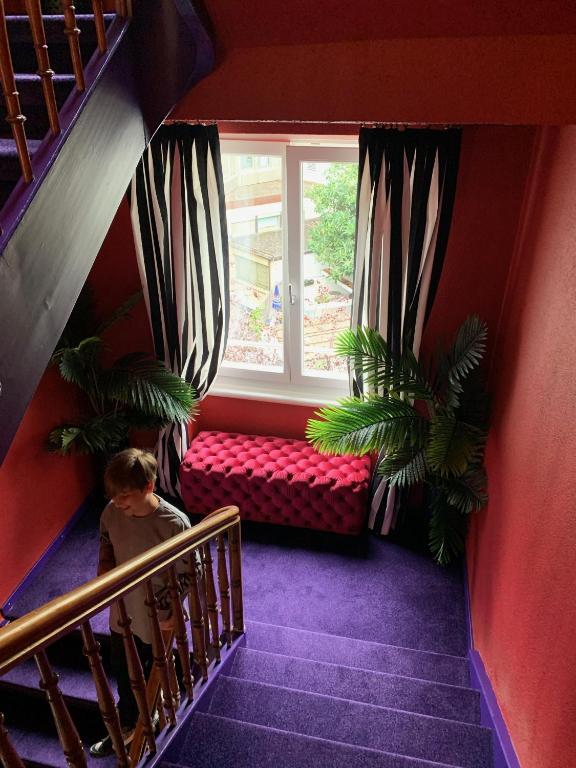 The Henry Self Check-In Guesthouse - Resim 45