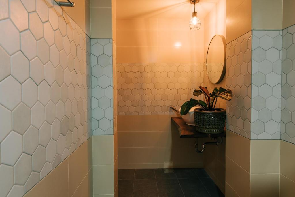 Photo from Banya BnB ที่พักบ้านย่าบีแอนด์บี เมืองประจวบฯ in Prachuap Khiri Khan, Prachuap Khiri Khan Province, Thailand
