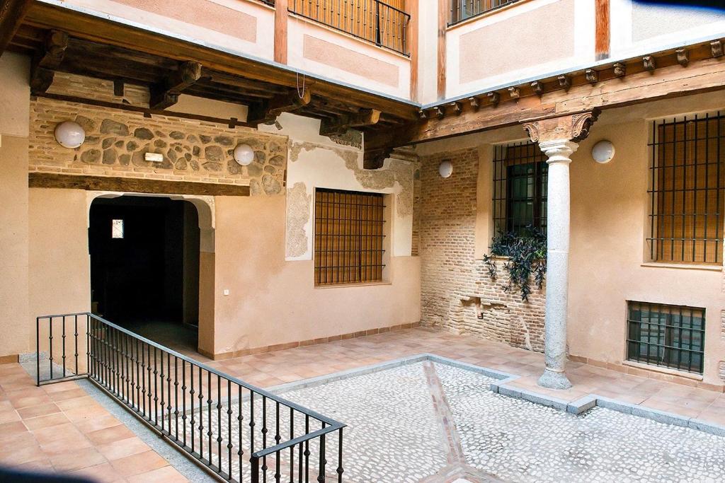 The building in which Az apartmant is located