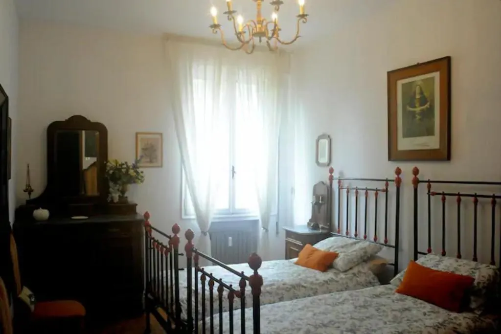 Charming flat with terrace over the canal, Venice, Italy