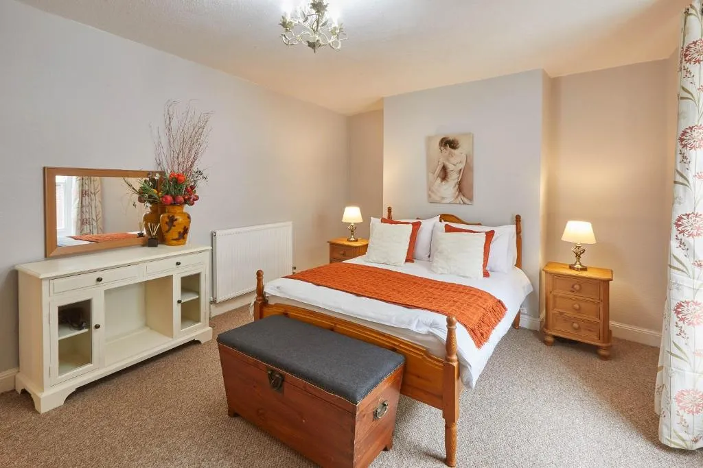 Central Retreat House, Scarborough, Marea Britanie