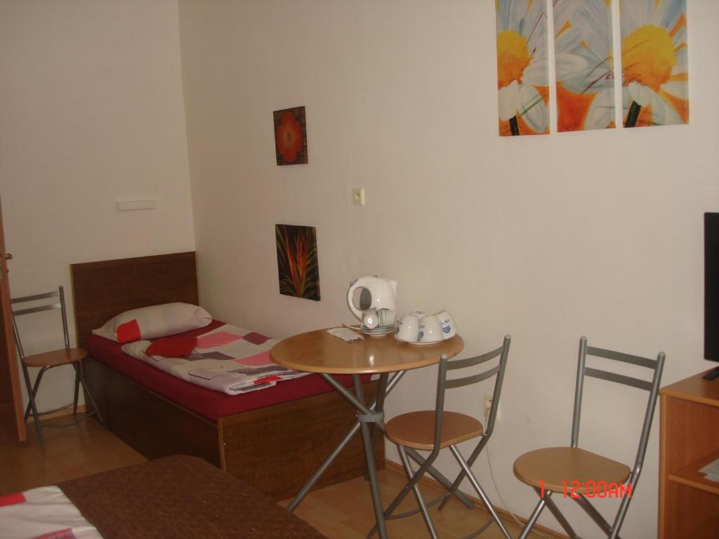 Postel nebo postele na pokoji v ubytování Pension Easy Journey