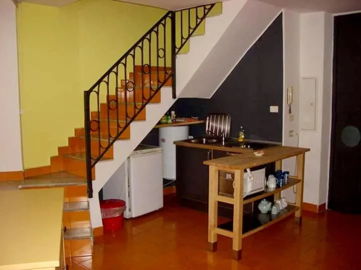 Orange 84, Arzano, Italy
