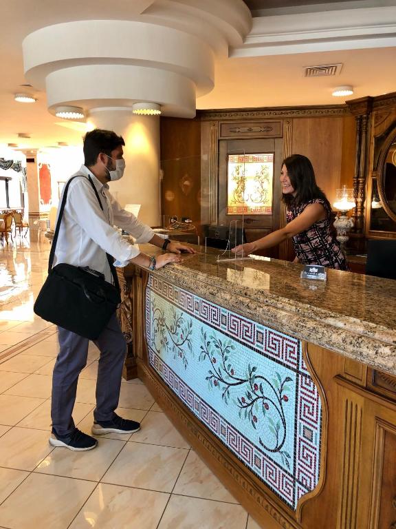 Gosti u objektu San Giovanni Rotondo Palace - Alihotels