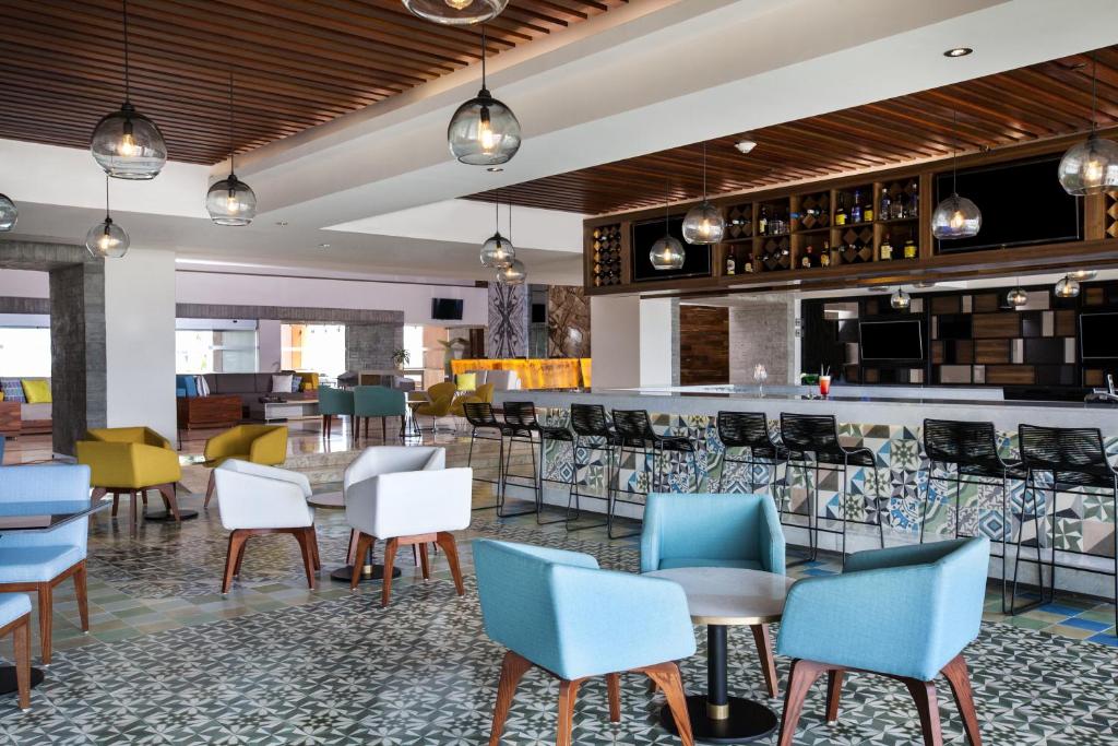 Lounge nebo bar v ubytování Grand Fiesta Americana Veracruz