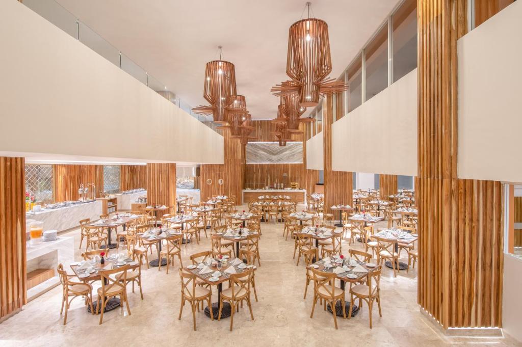 Restaurace v ubytování Grand Fiesta Americana Veracruz