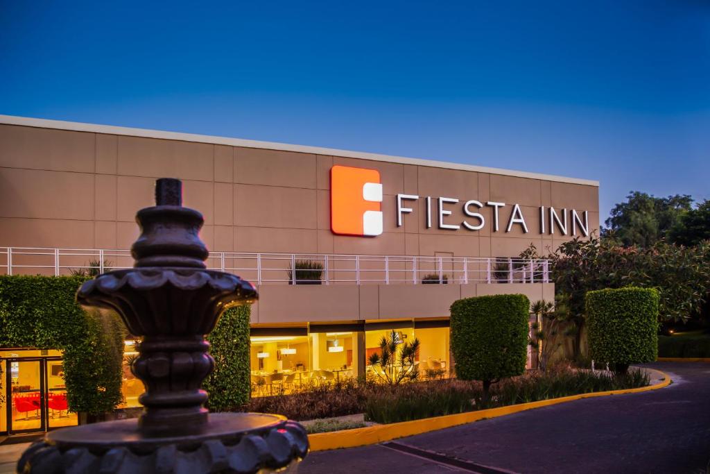 El edificio en el que está el hotel