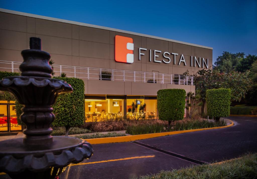 El edificio en el que está el hotel