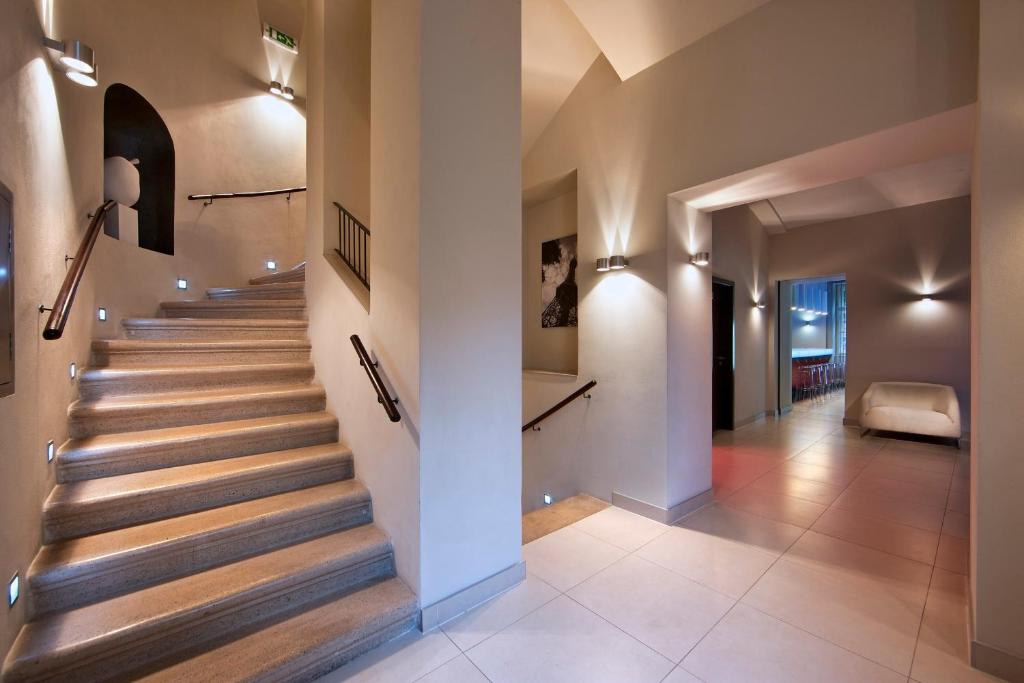 Red & Blue Design Hotel Prague - Resim 39