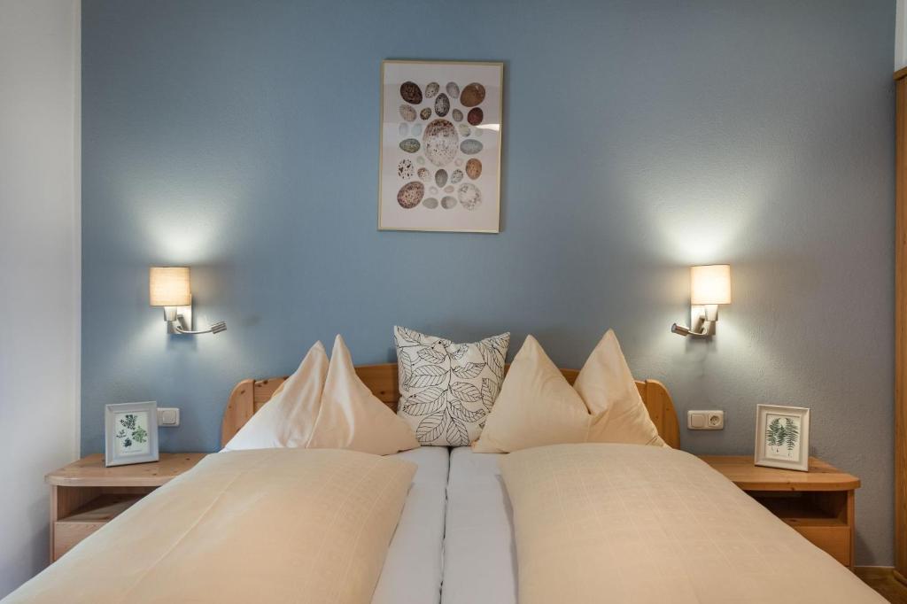 Postel nebo postele na pokoji v ubytování Hotel Gasthof Prunner