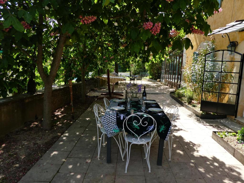 Zahrada ubytování L'auguste maison d'hôtes