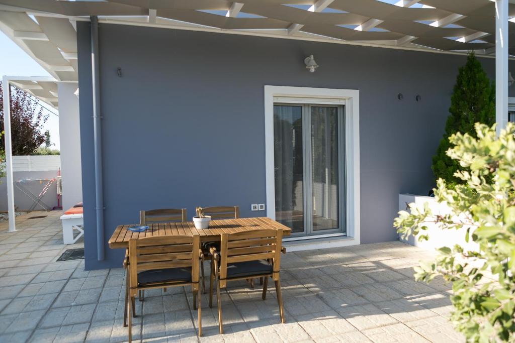 Patio nebo venkovní prostory v ubytování Manos Housing Units
