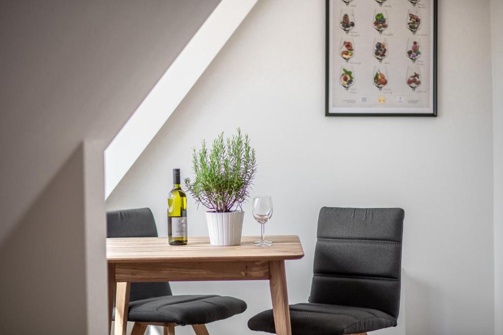 Nápoje v ubytování Apartmány na Mikulášském náměstí