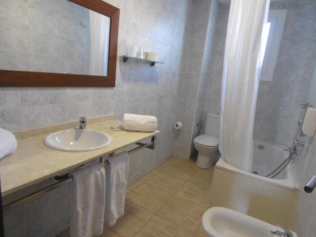 Hotel Apartamentos Solimar, Calafell – Updated 2023 Prices