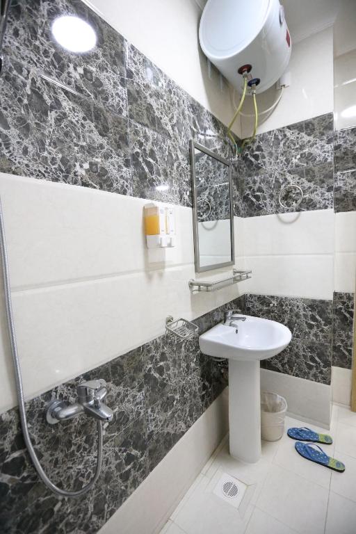 Koupelna v ubytování Al Rayyan Hotel Apartments Muscat
