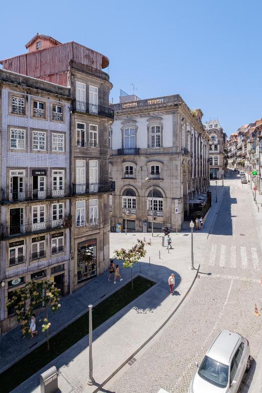 BOUTIQUE Rentals- THE RIBEIRA***** Apt great views, Porto – Updated 2024  Prices