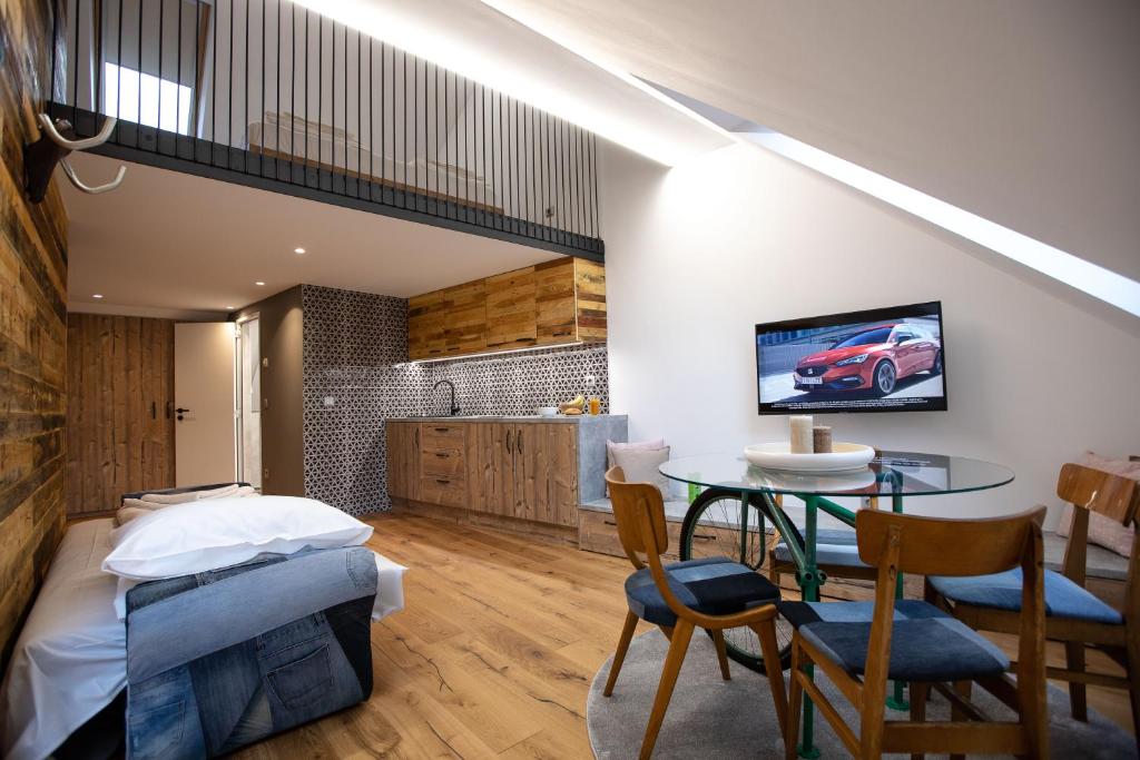 Becycle Sustainable stay and travel - Resim 1