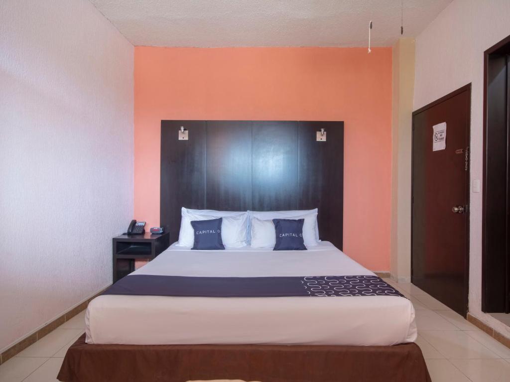 Postel nebo postele na pokoji v ubytování Hotel Spa Shalam
