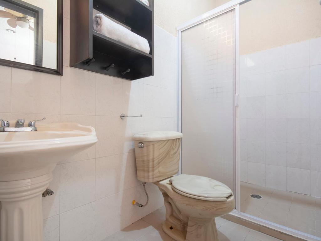 Koupelna v ubytování Hotel Spa Shalam