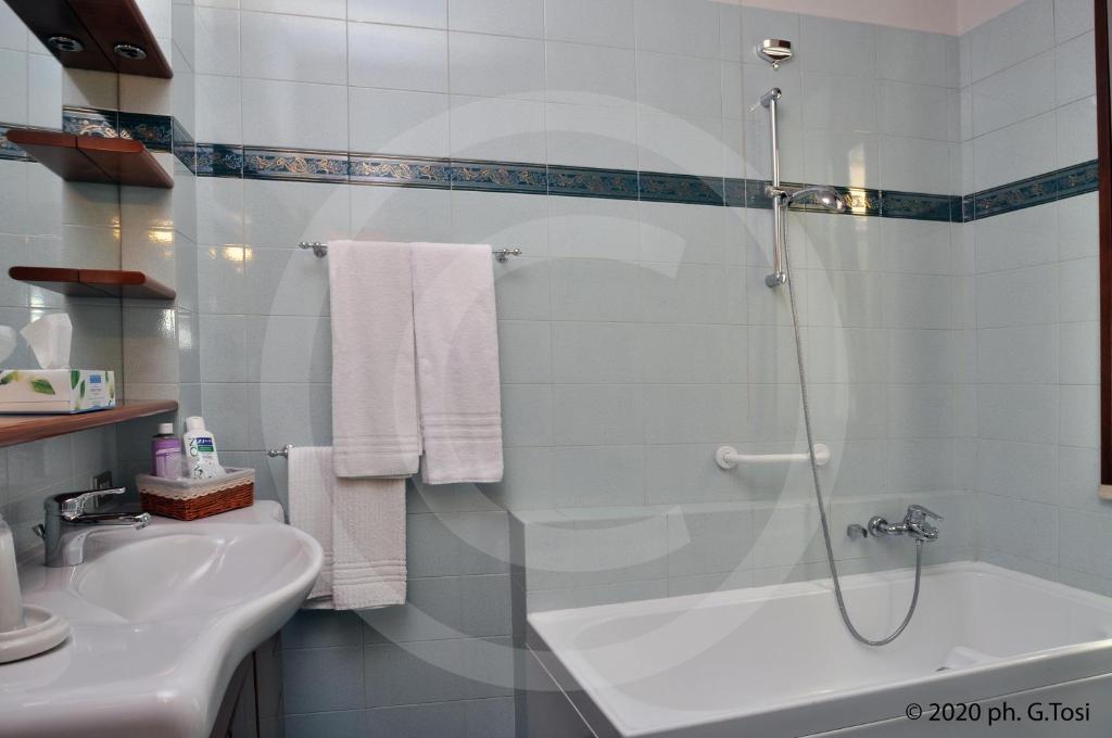 Koupelna v ubytování A.A.A. Armonie B&B