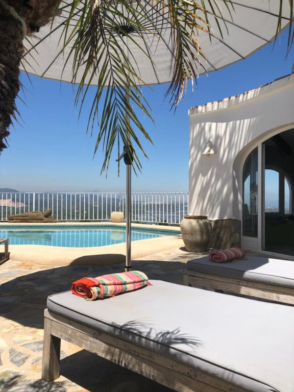Bazén v ubytování Villa Finca Costa Blanca Apartment 2 / Ferienwohnung 2; Monte Pego bei Denia nebo v jeho okolí