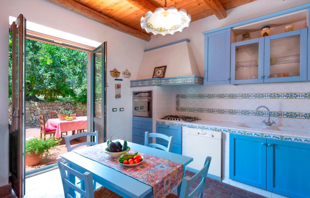 Kuchyň nebo kuchyňský kout v ubytování Agriturismo Borgo degli ulivi