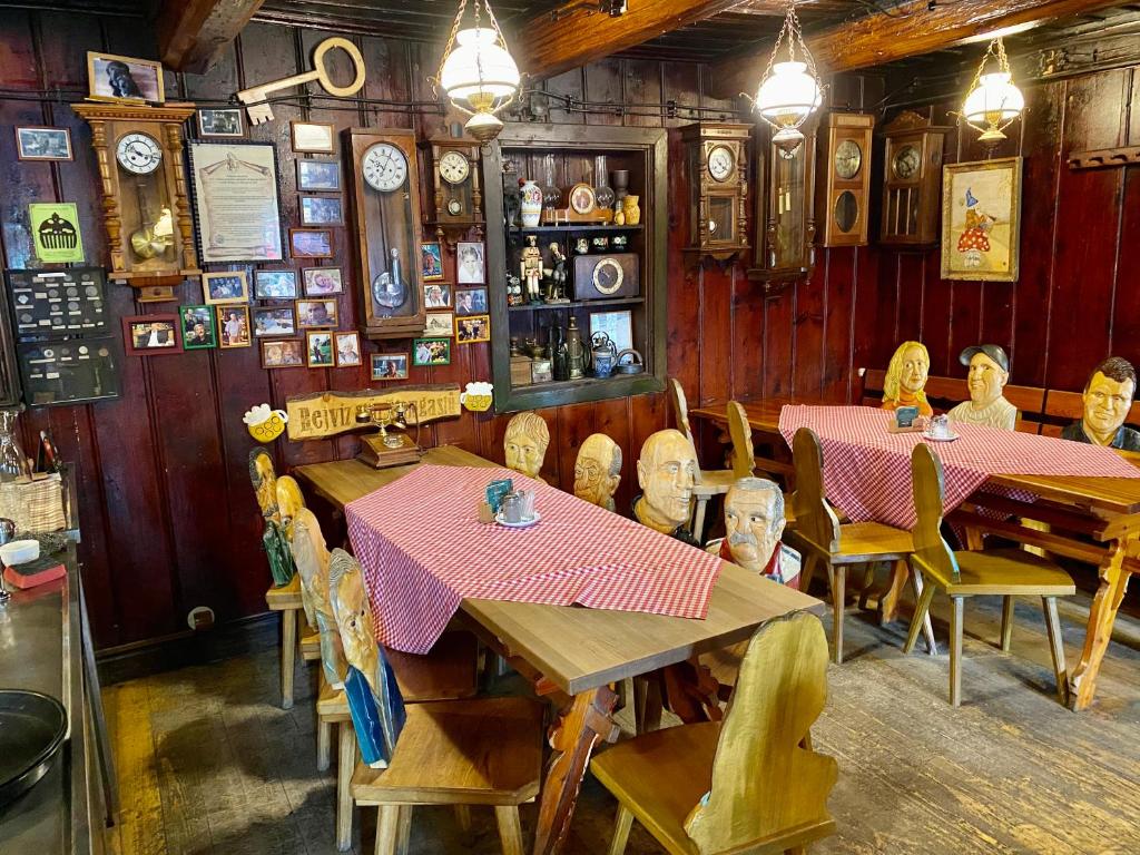 Restaurace v ubytování Penzion Rejviz
