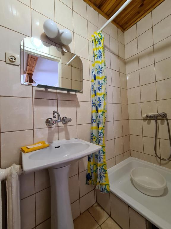Koupelna v ubytování Ośrodek wczasowy Ewa