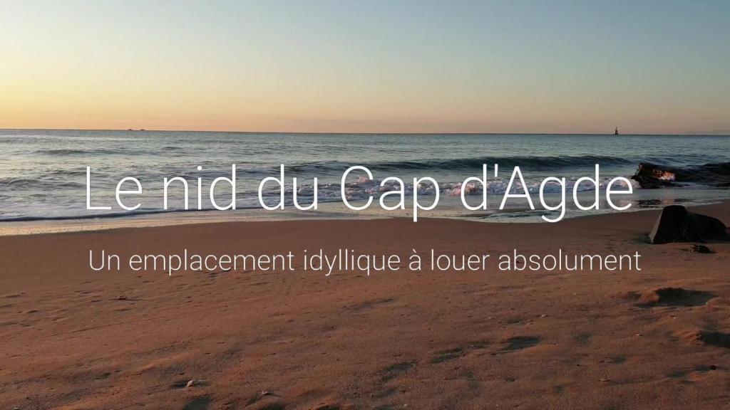 an image of the beach with the words lend up cape capeilage in at Résidence de standing la Pêcherie Spacieux T3 comme un cocon familial vue mer et sur l'avant port Sur le bout du bout de Cap d'Agde seule cap en Occitanie in Cap d'Agde
