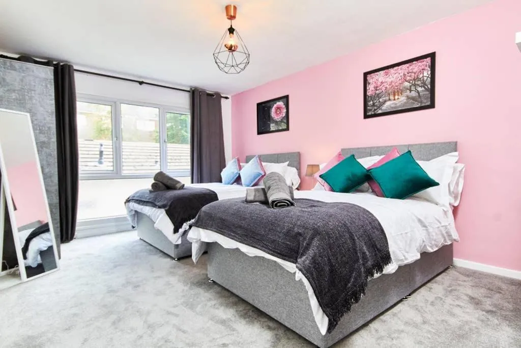 Stunning City Centre House - Sleeps 8 - Parking, Nottingham, Marea Britanie