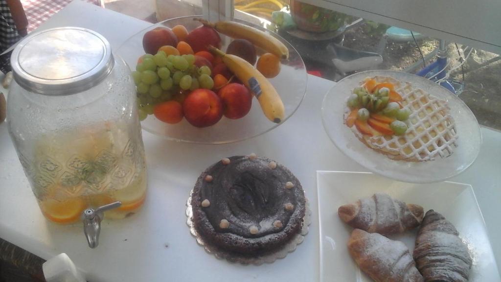Jedlo v ubytovaní bed & breakfast alebo blízkom okolí