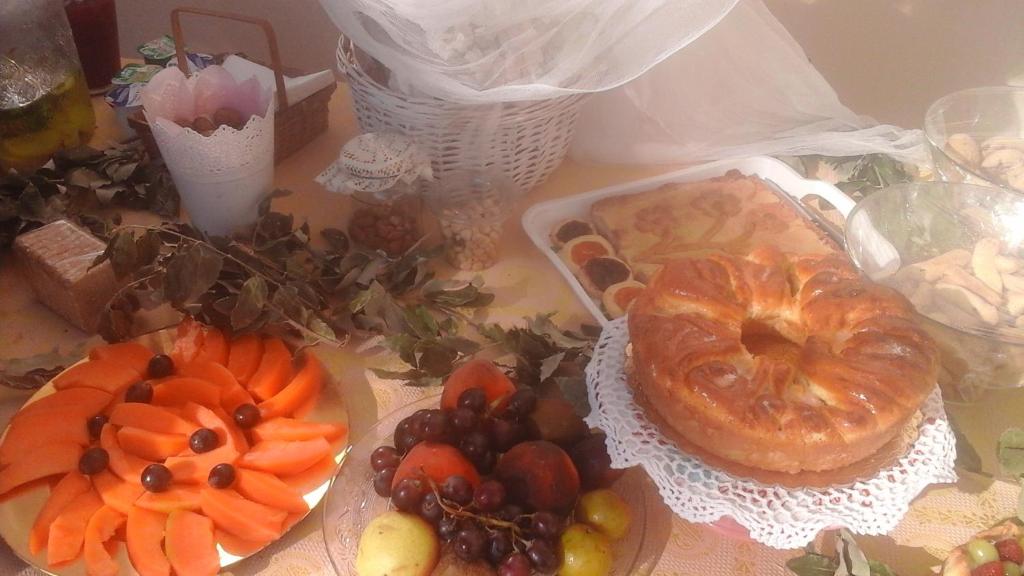 Jedlo v ubytovaní bed & breakfast alebo blízkom okolí