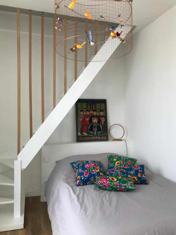 Postel nebo postele na pokoji v ubytování Studio Duplex Bénodet