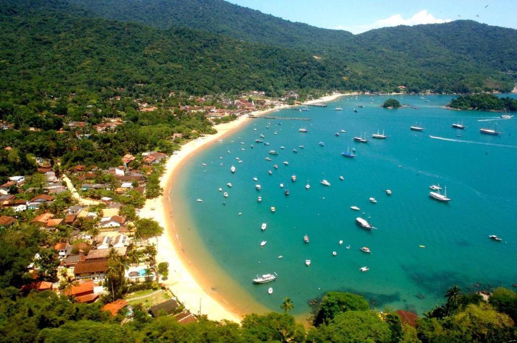 A bird's-eye view of Flats Jordão