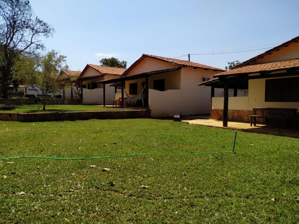 POUSADA VILLAS DO LAGO - COM ACESSO AO LAGO CORUMBA  POUSADA VILLAS DO LAGO - COM ACESSO AO LAGO CORUMBA