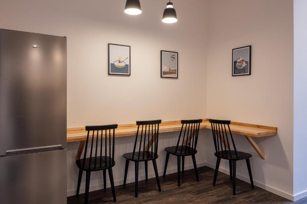 ART Hostel & Apartments - 14