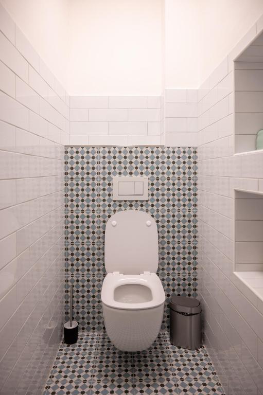 ART Hostel & Apartments - 11