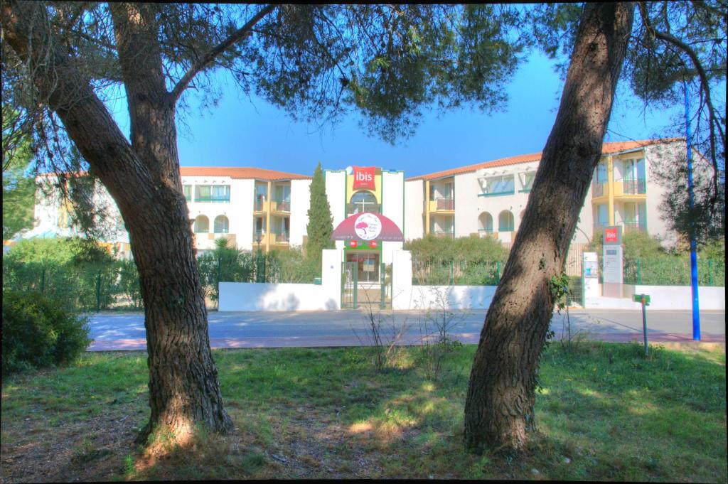Zahrada ubytování ibis Sète Balaruc les Bains Bien-être et Spa