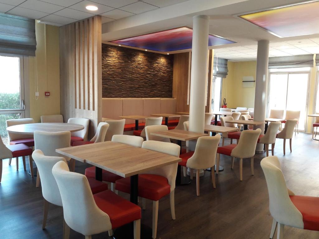Posezení v ubytování ibis Sète Balaruc les Bains Bien-être et Spa