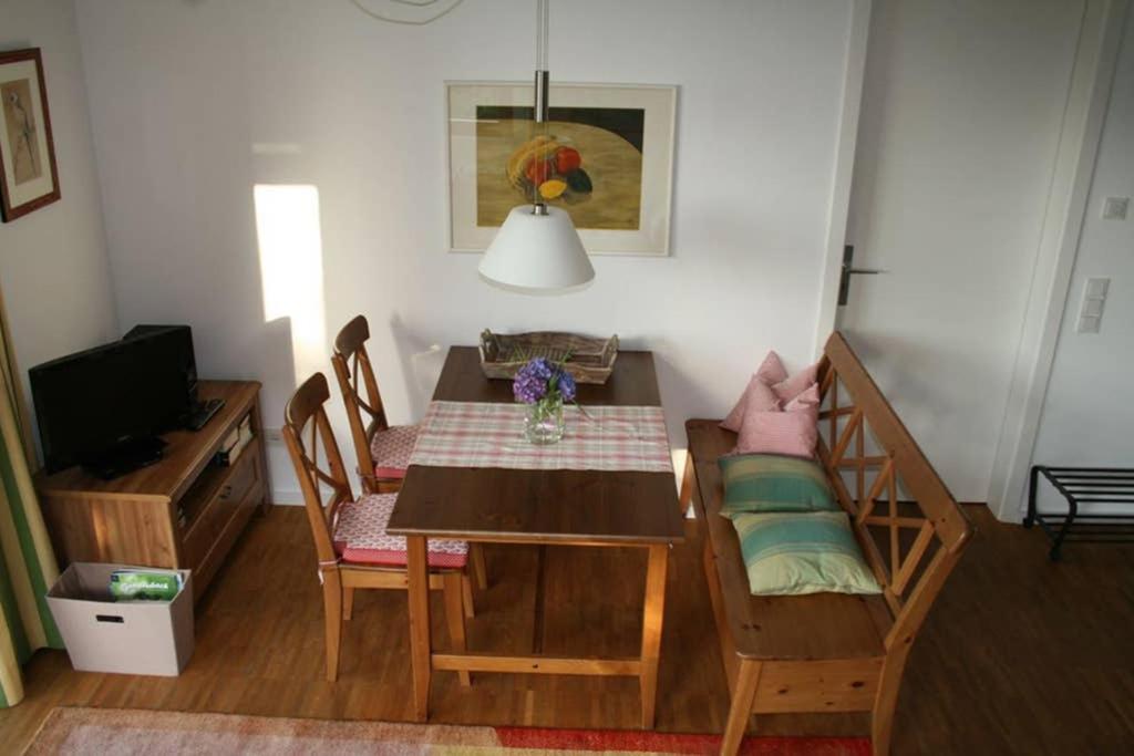 TV a/nebo společenská místnost v ubytování Ferienwohnung Höhner