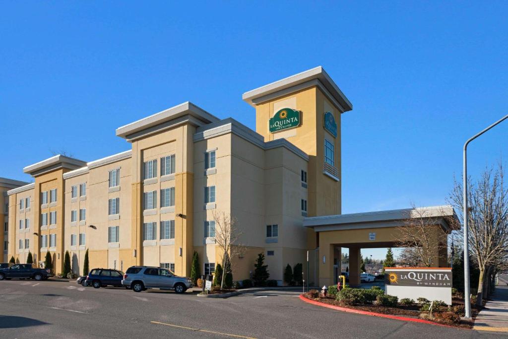 La Quinta by Wyndham Bellingham photo