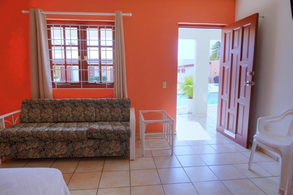 Aruba Quality Apartments & Suites - Studio Apartment