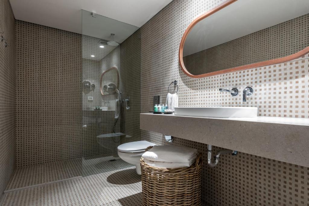 Ein Badezimmer in der Unterkunft U Splash Resort Eilat