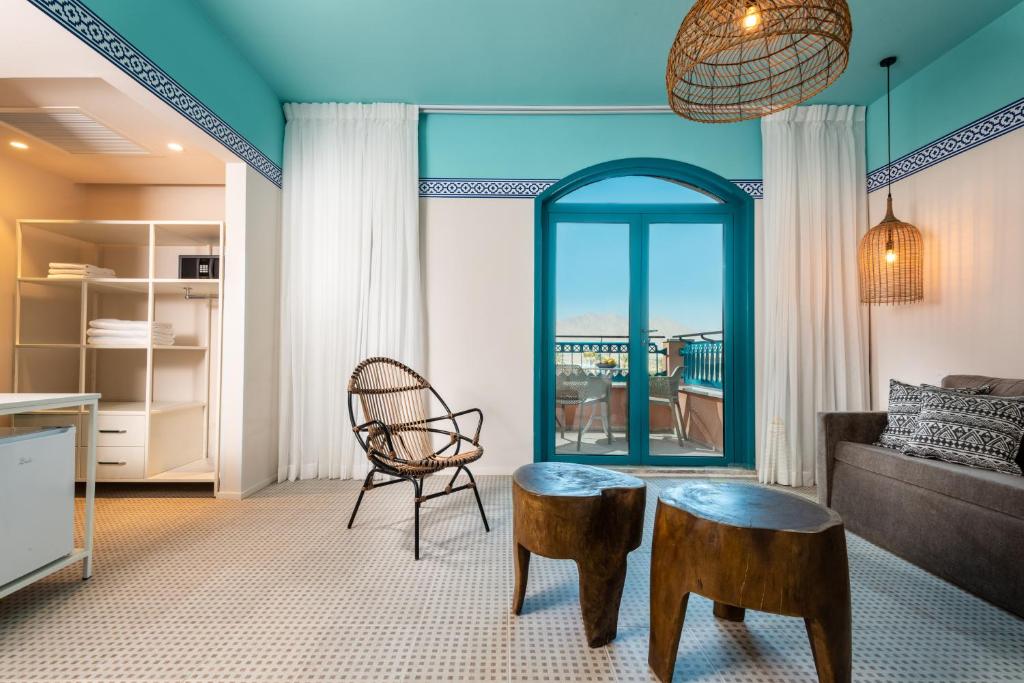Kuchyň nebo kuchyňský kout v ubytování U Splash Resort Eilat